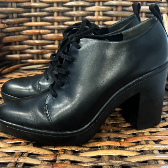 Alexander Wang Black Chunky Heel Lace-Up Shoes in size 9.5/40. Great condition - Picture 9 of 12